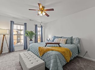 130 Dove Cottage Ln, Cary, NC 27519