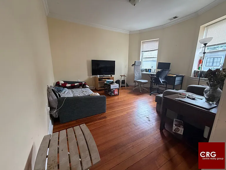 191 Boylston St #3A — Photo 3