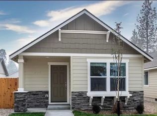 2541 NW Teak Ave, Redmond, OR 97756