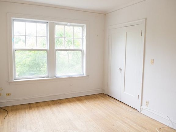 4th image of 1606-14 W Sunnyside Ave #1610-3W
