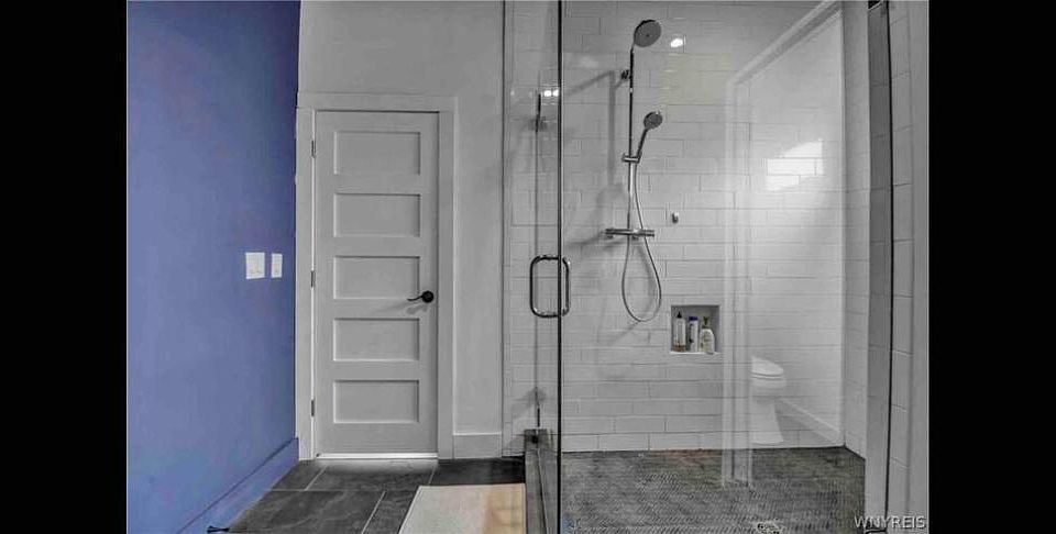 1st image of 495 Breckenridge St #3