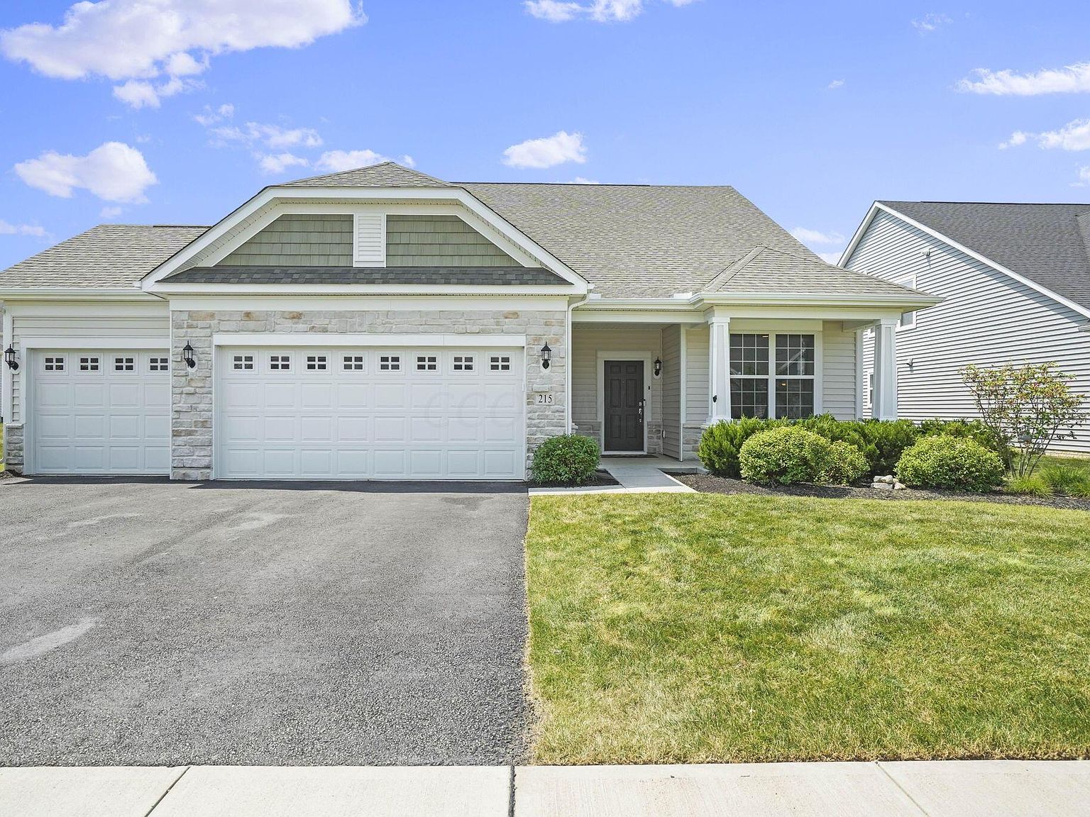 215 Stone Quarry Dr, Delaware, OH 43015 | Zillow