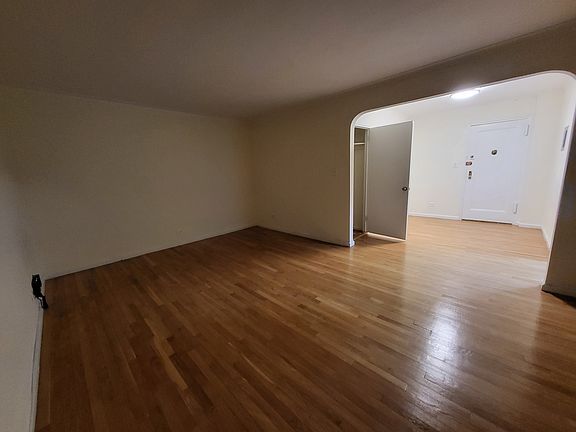 2nd image of 110 Ocean Pkwy APT 5J