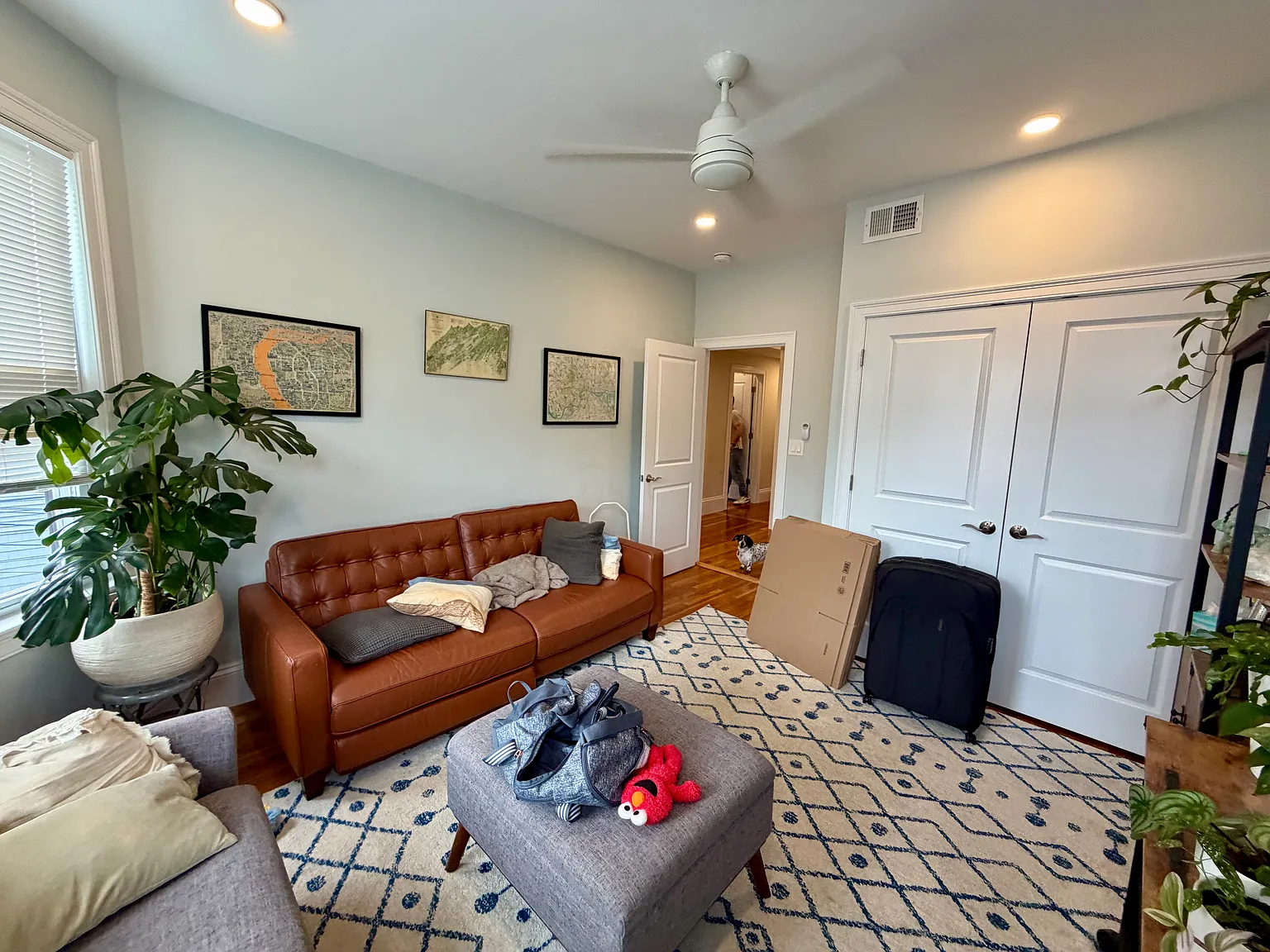 4 bed, 1200 sqft, $4,250 — Photo 4