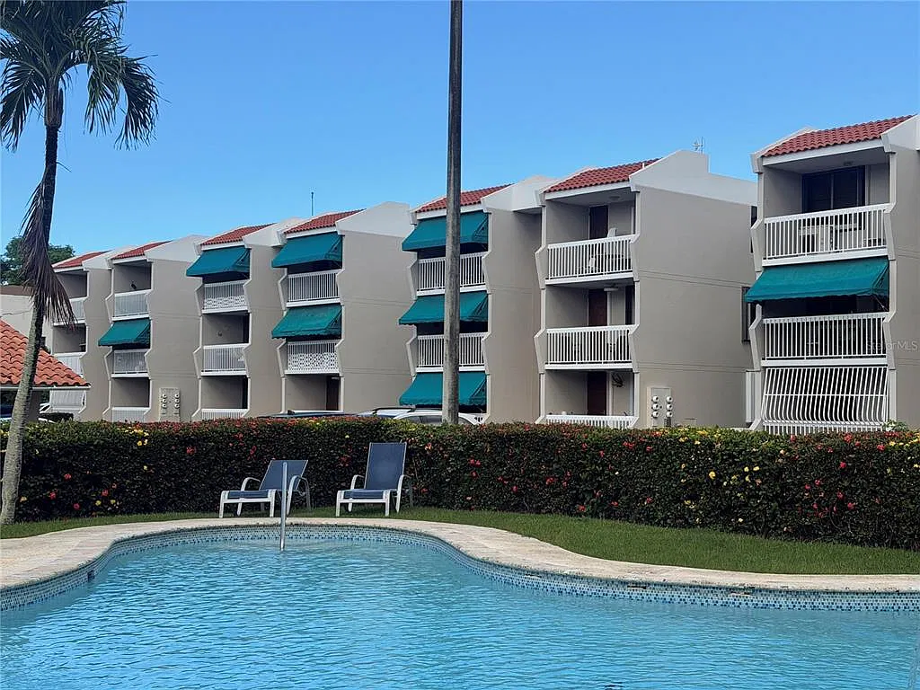 3 bed, 2.0 bath, 1000 sqft, $1,600 — Photo 1