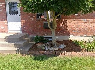 80 Wellswood Rd APT 10, Amston, CT 06231