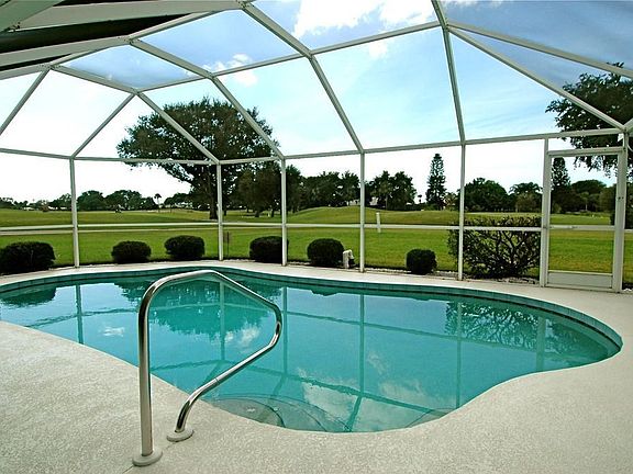 4th image of 1000 Indian Hills Ct