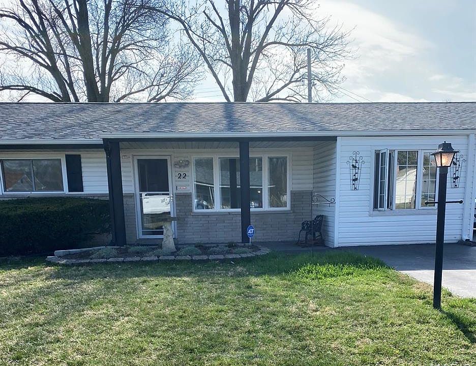 1st image of 22 Blanchette Dr