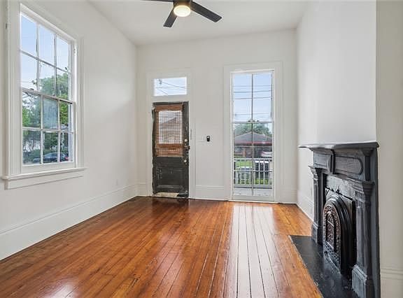 3rd image of 5222 Constance St