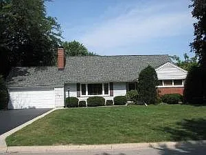 629 Deerpath Rd photo 1