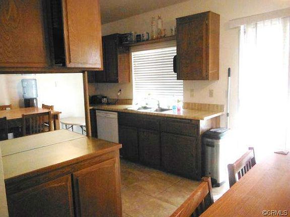 4th image of 2539 S Phoenix Pl
