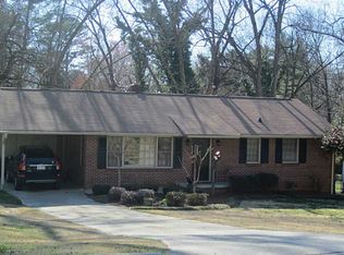 1357 Longview Dr, Gainesville, GA 30501