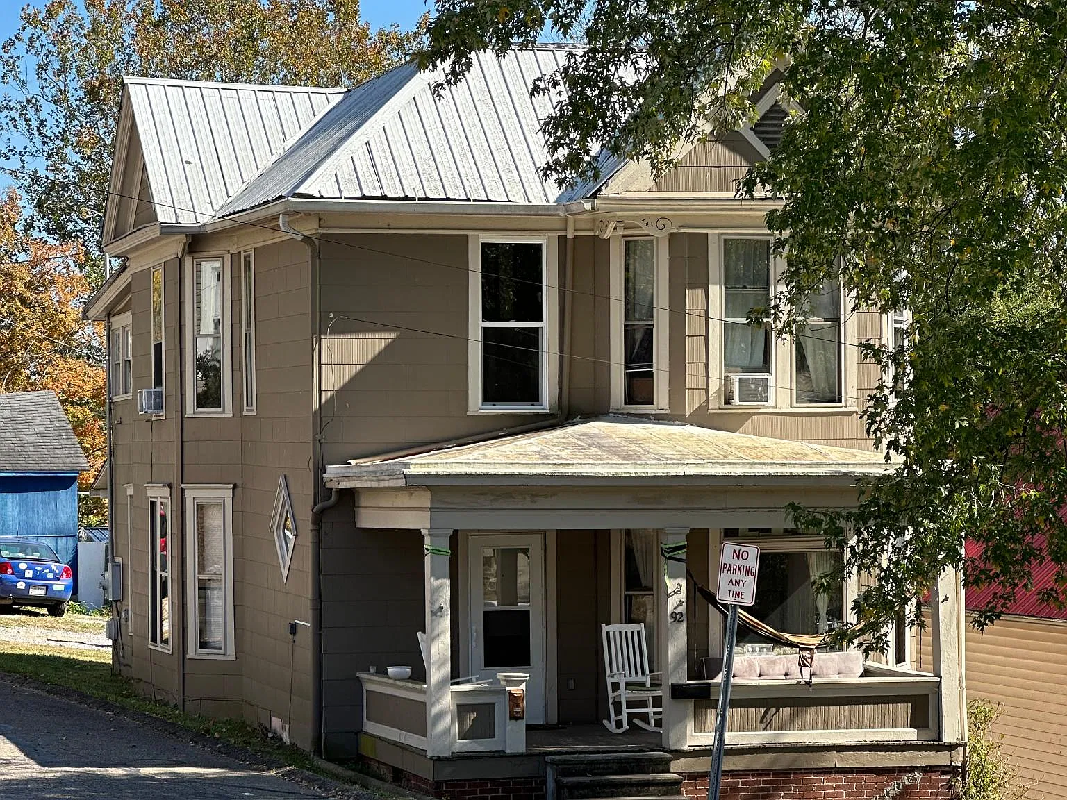 4 bed, 1800 sqft, $1,800 — Photo 1