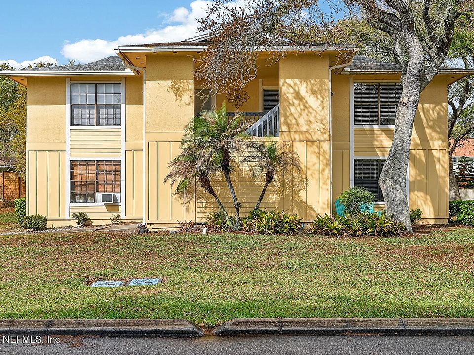 1st image of 34 BRIGANTINE Court