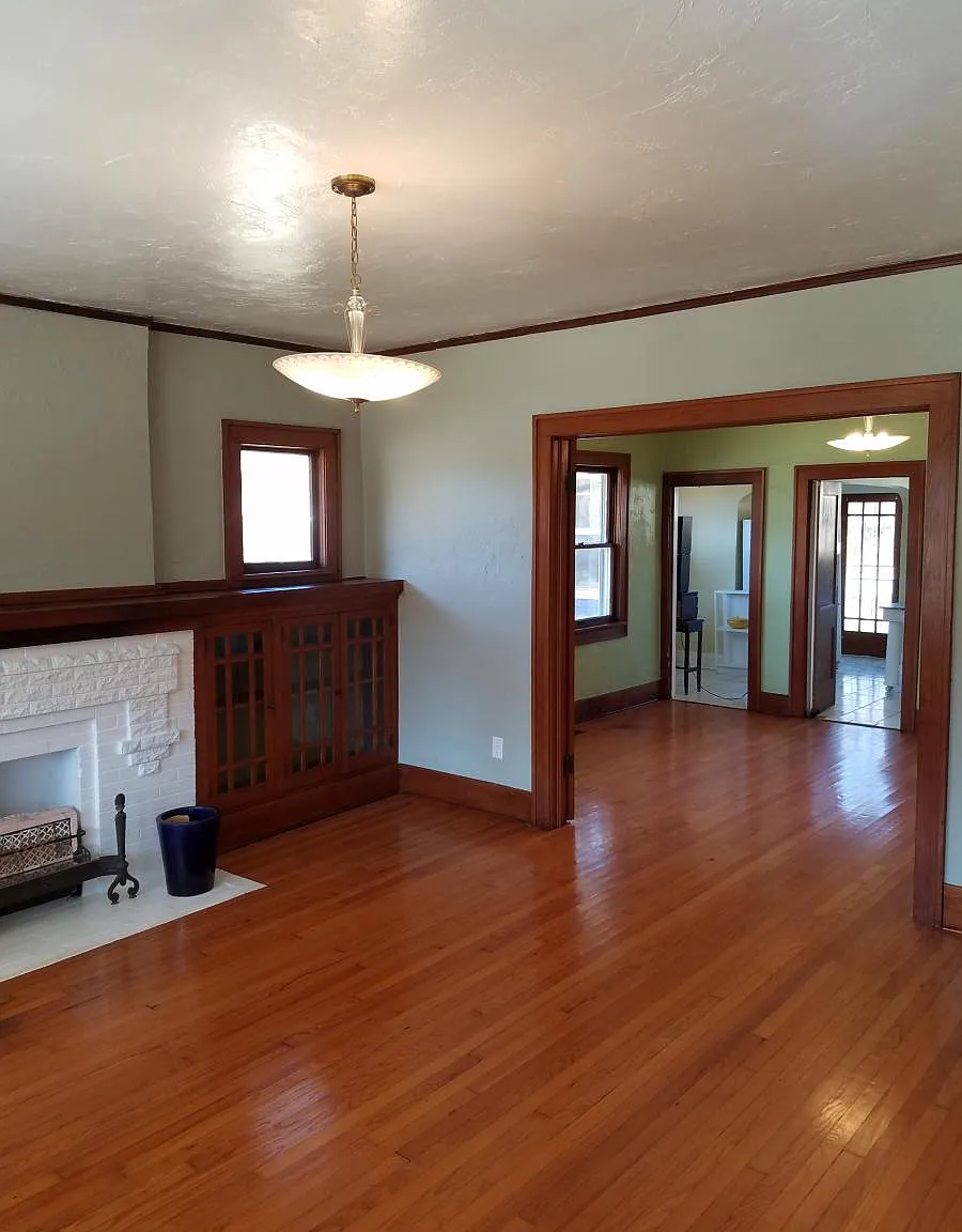 1147 NW 37th Street — Photo 1