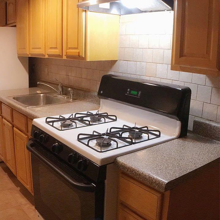 1st image of 129-31 11th Ave #1