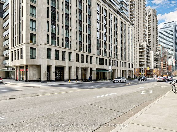 2nd image of 955 Bay St #1408