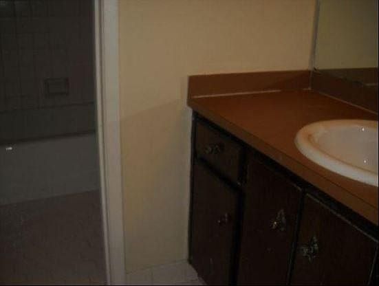 2nd image of 2425 Nortons Ln APT C