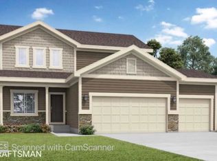 12428 Live Oak Cir, Peculiar, MO 64078