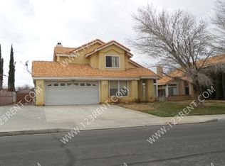 43731 Byron Dr, Lancaster, CA 93535