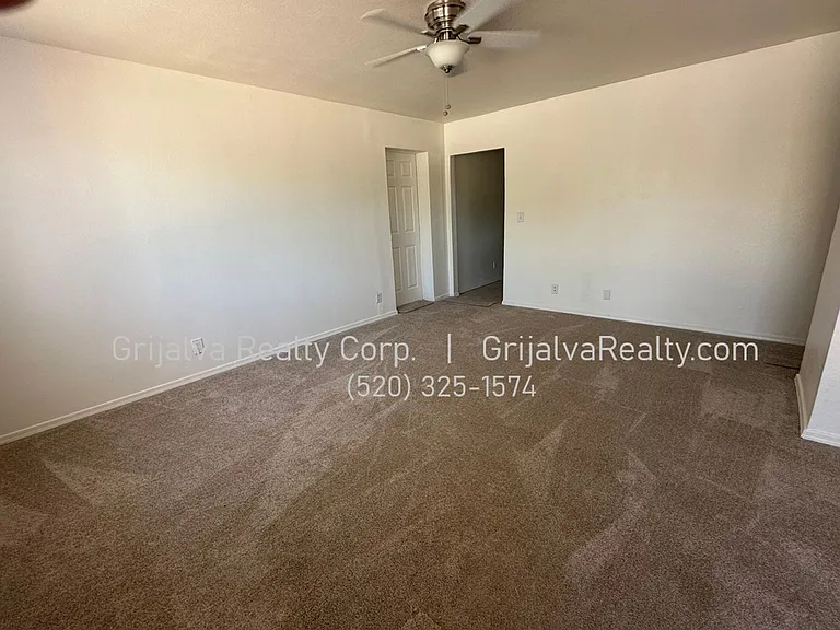 6850 E Lurlene Dr — Photo 2