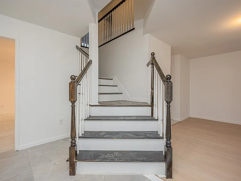 248 Bull Rd — Photo 10