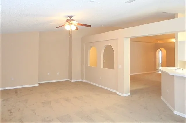 6203 Venezia Pl — Photo 5