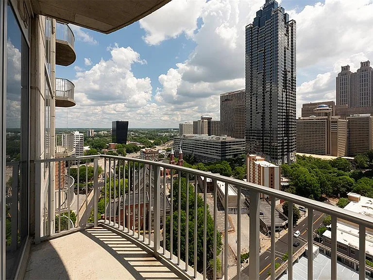 400 W Peachtree St NW #2310 — Photo 20