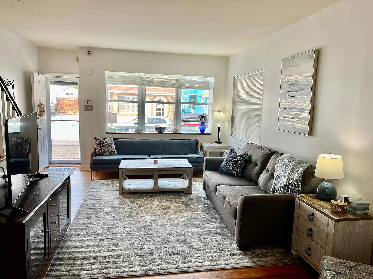13 N Marion Ave — Photo 2