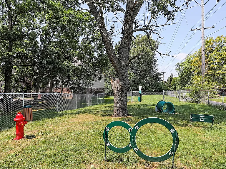 Brandywine Crossing Apartments — Photo 7