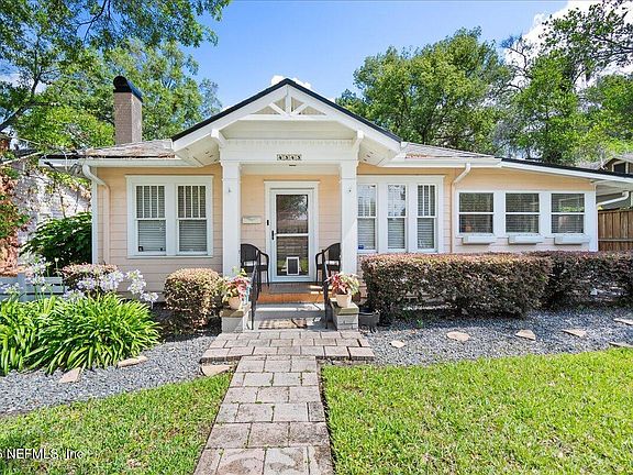 4th image of 4343 IRVINGTON Avenue
