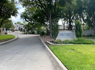 7421 Pebble Ridge Dr, Fort Worth, TX 76132