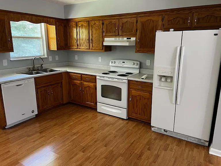 702 Pearson Springs Rd — Photo 4