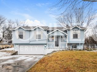 16013 Richmond Ave, Belton, MO 64012