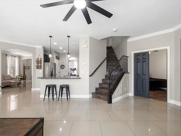 1213 Earth Ct — Photo 13