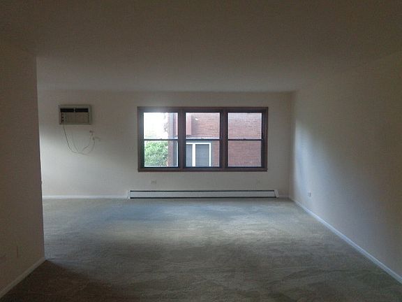 4th image of 444 Washington Blvd APT 205
