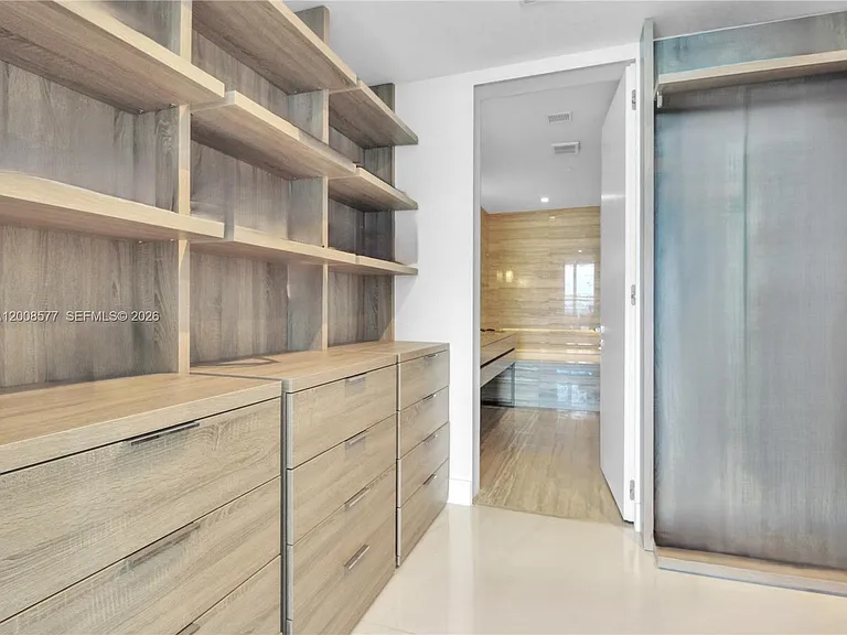 18975 Collins Ave #4303 — Photo 9