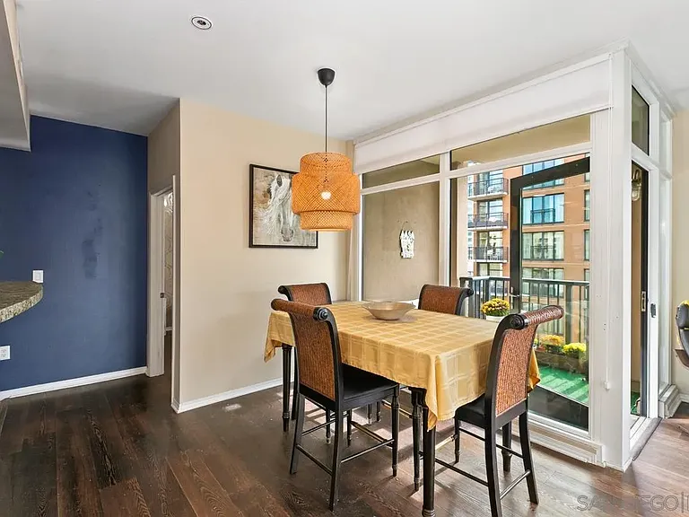 530 K St #712 — Photo 5