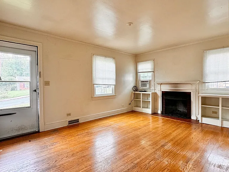 1505 Broad Ave — Photo 6