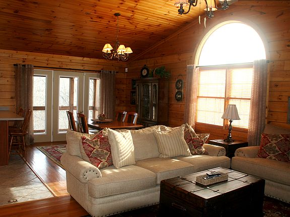 4th image of 1481 Sandamont Dr