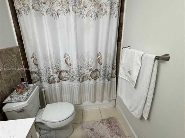 1455 N Treasure Dr APT 3C, North Bay Village, FL 33141