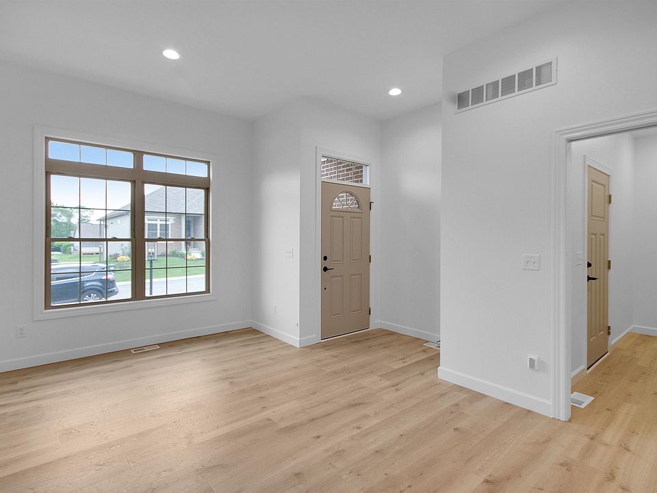 18138 S Cloverleaf Dr S, South Bend, IN 46637 Zillow