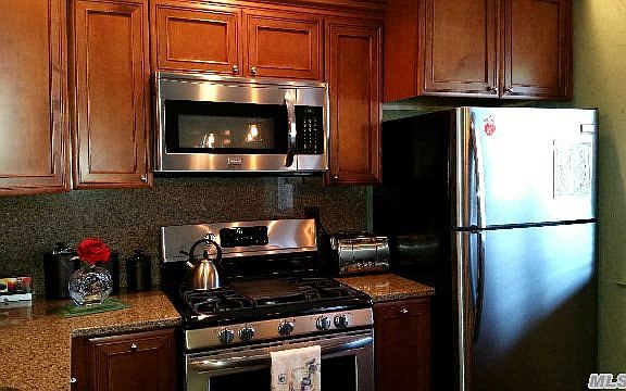 4th image of 107 Whistler Ct