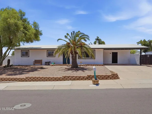 7425 N North Aire Ave, Tucson, AZ 85741