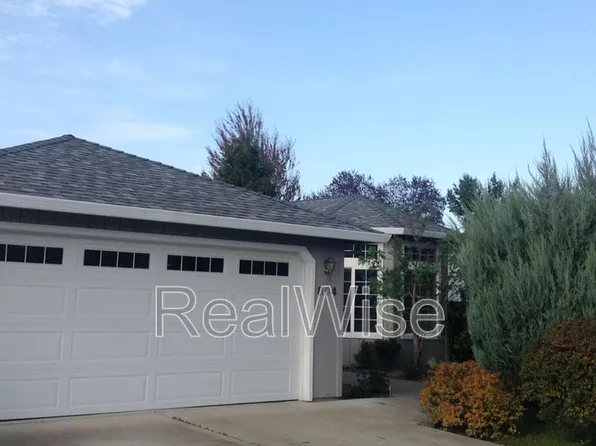804 Corey Dr, Phoenix, OR 97535