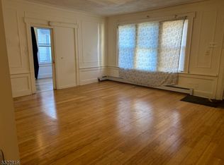 110 Huntington Ter, Newark, NJ 07112