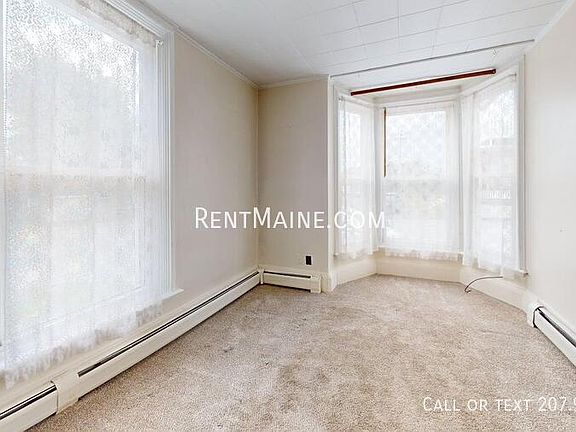 2nd image of 3 Newhall St APT 1