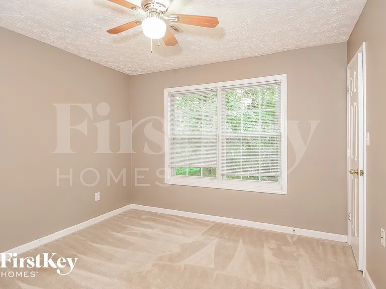 2248 Lake Ranch Ct — Photo 12