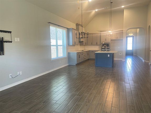 4th image of 3608 Arroyo Trl