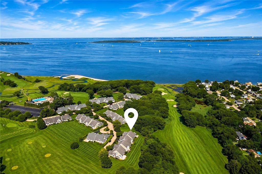 36 Overlook Dr Unit 36 — Quidnessett Country Club